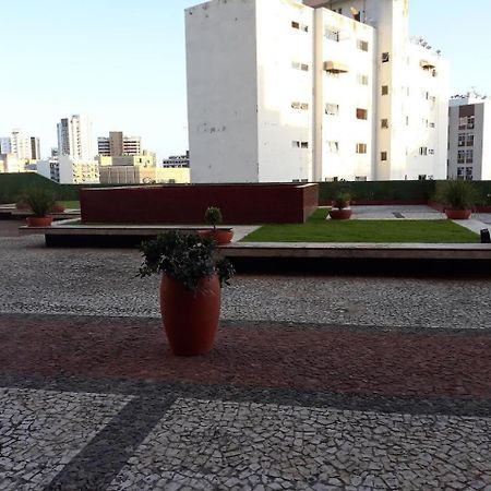Maravilhoso Apartamento 2 Quartos Com Ofuro Porto Da Barra Salvador Summer Barra Flat Kültér fotó